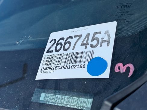 Used 2024 Nissan Titan SV image 35