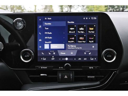 Used 2025 Lexus NX 250 FWD w/ Premium Package image 22