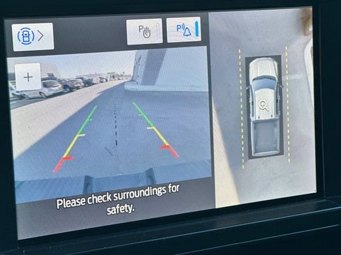 Used 2024 Ford F250 XL w/ STX Appearance Package image 21