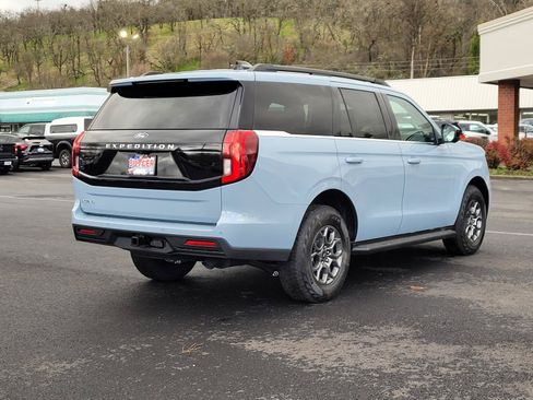 New 2025 Ford Expedition Active AWD/4WD image 5