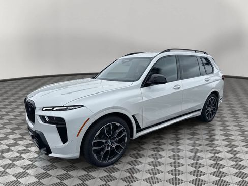 New 2026 BMW X7 M60i AWD/4WD image 7