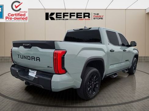 Used 2025 Toyota Tundra SR5 w/ SR5 Convenience Package image 5