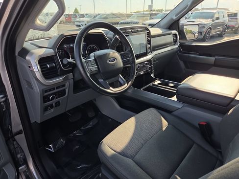 Used 2022 Ford F150 XLT w/ Equipment Group 302A High AWD/4WD image 18