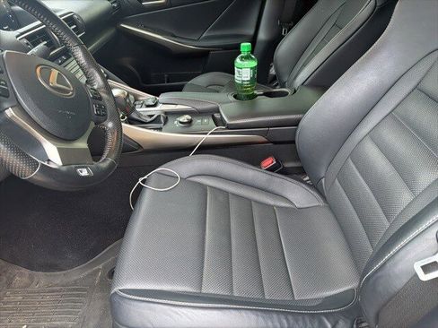 Used 2018 Lexus IS 350 AWD image 5