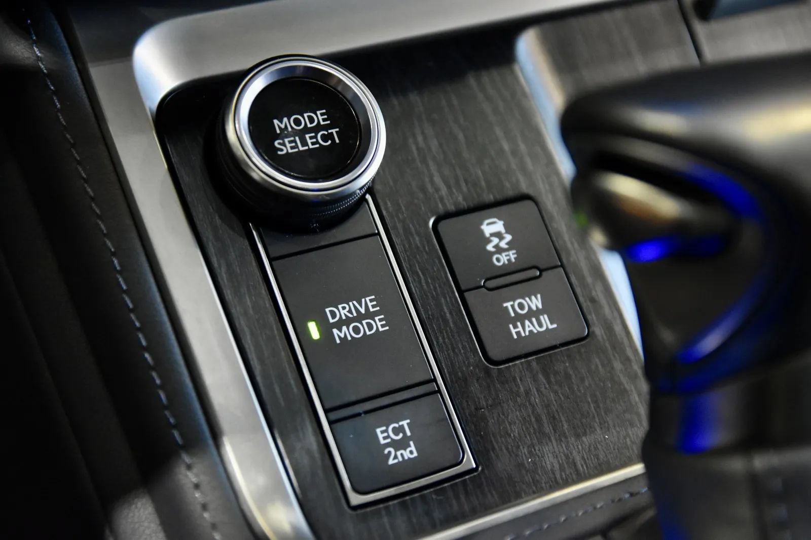 Used 2024 Lexus GX 550 w/ Accessory Package (Z1) AWD/4WD image 15