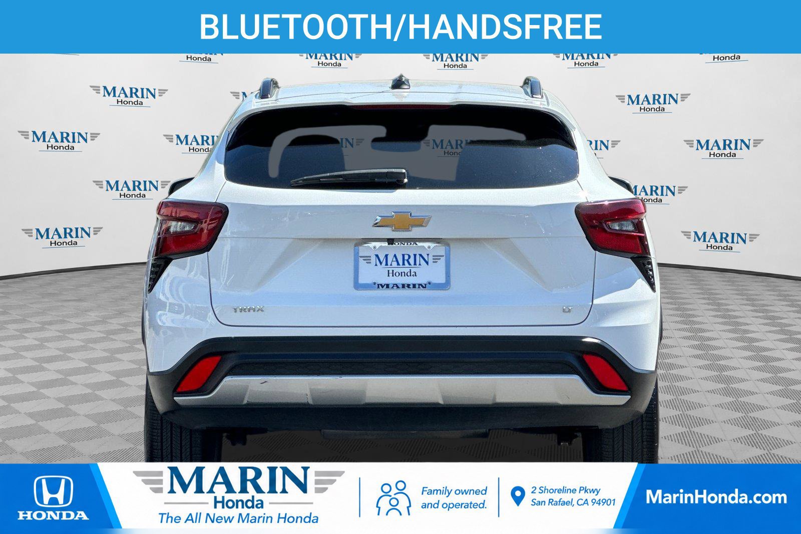 Used 2025 Chevrolet Trax LT FWD image 4