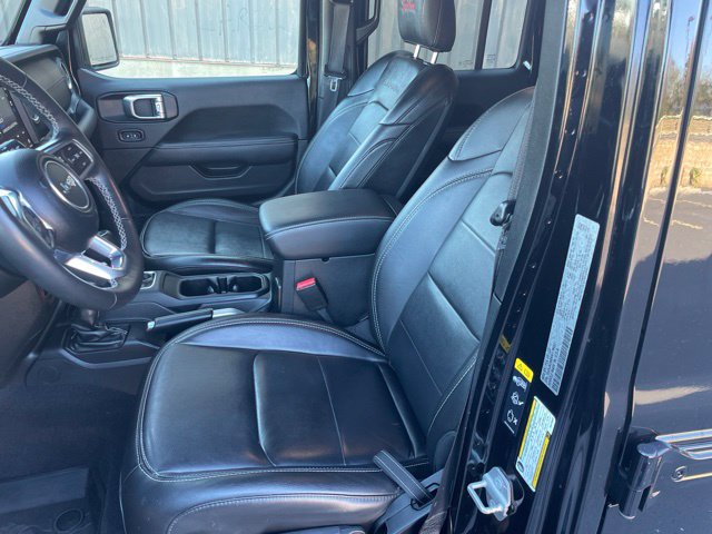 Used 2022 Jeep Wrangler Unlimited Sahara w/ Cold Weather Group AWD/4WD image 20