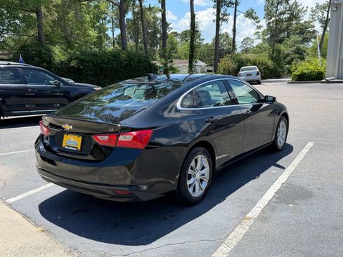 Used 2023 Chevrolet Malibu LT w/ Driver Confidence Package FWD image 7