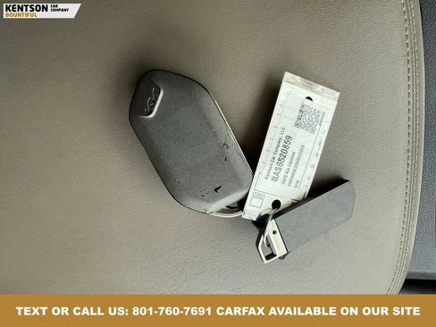 Used 2025 Kia Carnival image 41