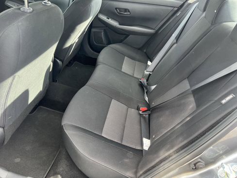 Used 2024 Nissan Sentra SV image 26