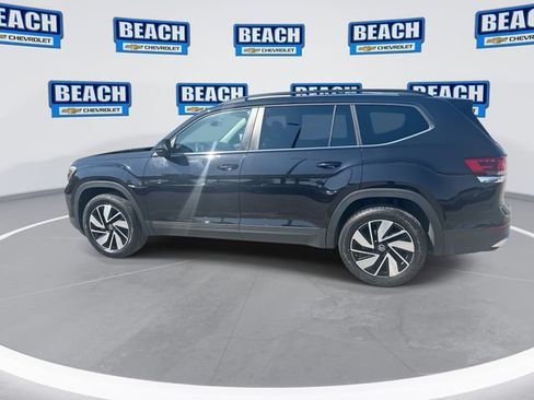 Used 2025 Volkswagen Atlas SE FWD image 5