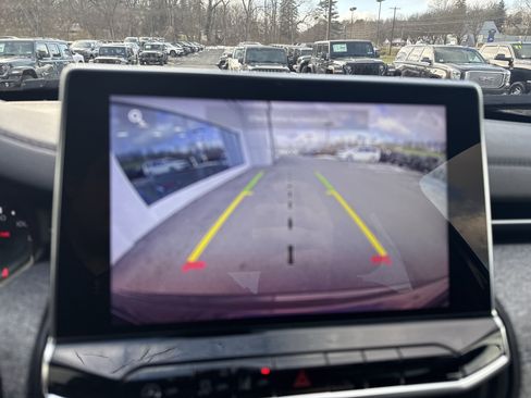 Used 2024 Jeep Compass Latitude w/ Convenience Group image 26