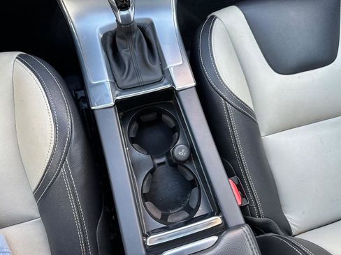 Used 2017 Volvo XC60 T5 Dynamic w/ Preferred Option Package image 13