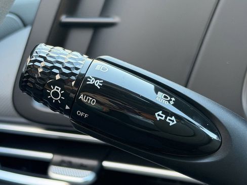 New 2026 Hyundai Elantra SE image 19