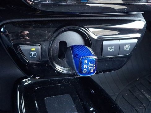 Used 2020 Toyota Prius XLE w/ Advanced Technology Package image 14