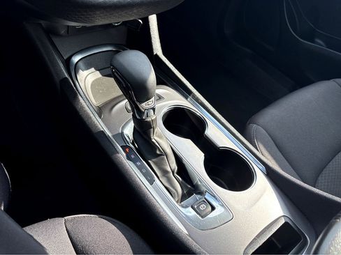 Used 2024 Chevrolet Malibu LT image 12