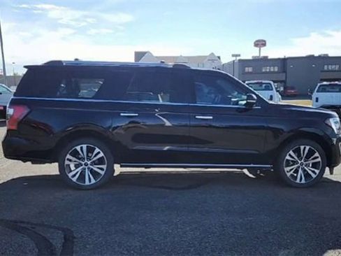 Used 2021 Ford Expedition Max Limited image 9