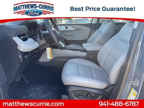 New 2026 Ford Explorer Active w/ Active Comfort Package image 9