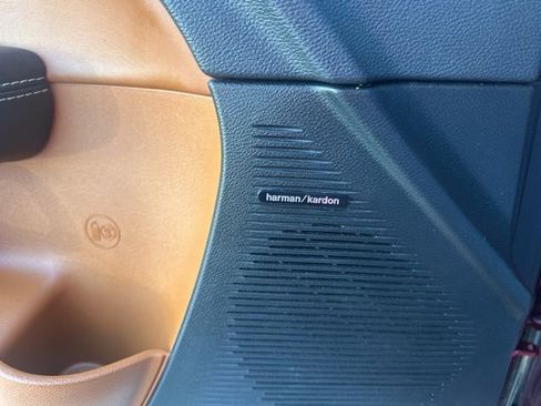 Used 2017 Dodge Challenger SRT Hellcat image 30