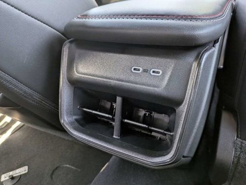 New 2026 Dodge Charger Scat Pack w/ Blacktop Package AWD/4WD image 17