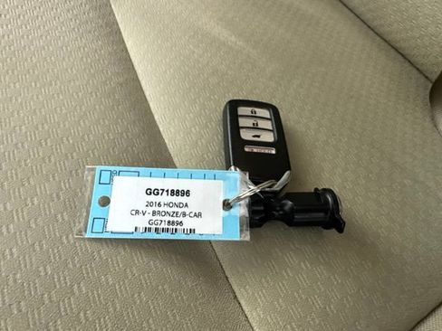 Used 2016 Honda CR-V EX image 32