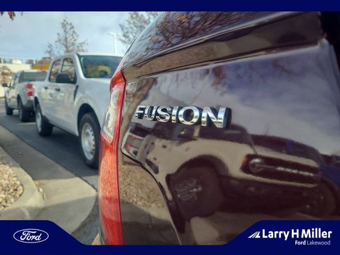 Used 2012 Ford Fusion SEL image 24