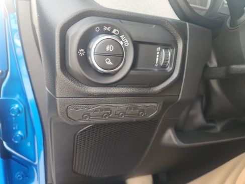 New 2026 Jeep Gladiator Sport AWD/4WD image 14