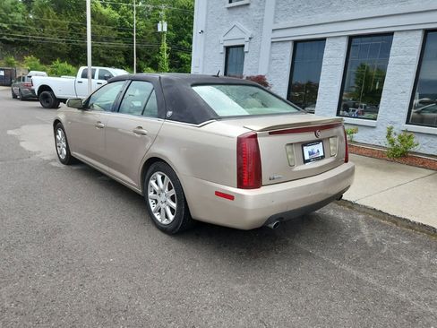 Used 2005 Cadillac STS V8 w/ Preferred Equipment Group AWD/4WD image 3