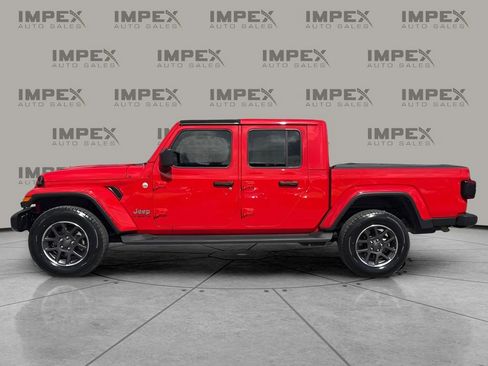 Used 2021 Jeep Gladiator Overland w/ Popular Equipment Package image 2