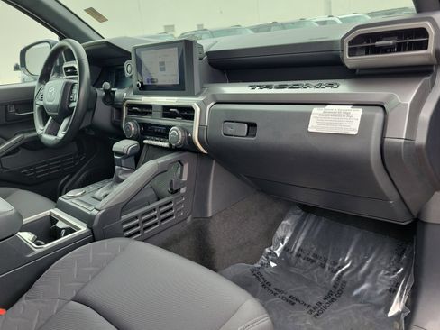 Used 2024 Toyota Tacoma SR5 RWD image 13