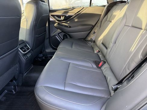 Used 2022 Subaru Outback Limited image 26