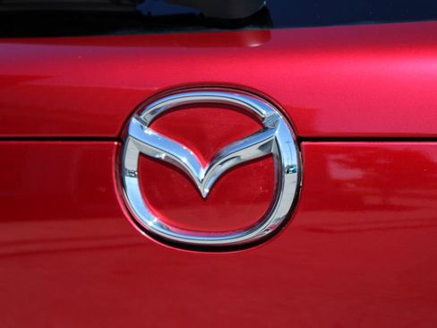 Used 2023 MAZDA CX-30 AWD 2.5 S w/ Premium Package image 18