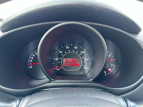 Used 2015 Kia Soul + image 16