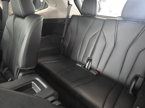 Used 2025 Acura MDX FWD w/ Technology Package image 24