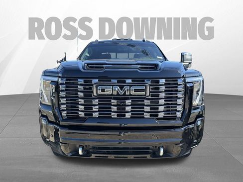 Used 2026 GMC Sierra 2500 Denali Ultimate AWD/4WD image 2