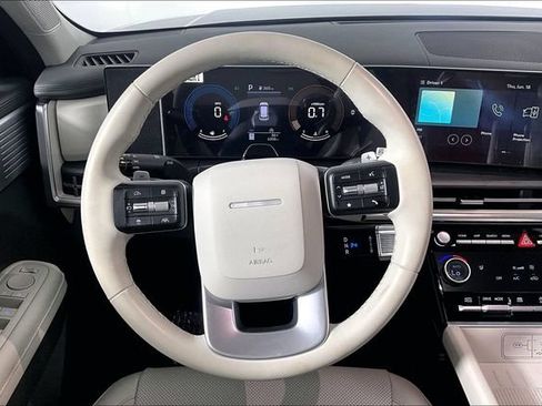 Certified 2026 Hyundai Santa Fe SEL AWD/4WD image 5