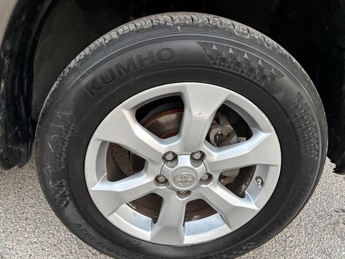 Used 2010 Toyota RAV4 Limited image 41