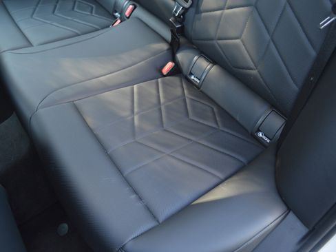 Used 2025 BMW 530i xDrive 530i xDrive w/ Premium Package image 30