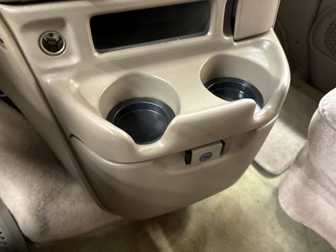 Used 1996 Chevrolet Astro image 12