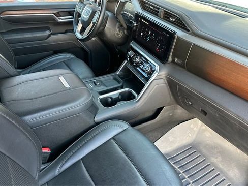 Used 2025 GMC Sierra 3500 Denali image 82