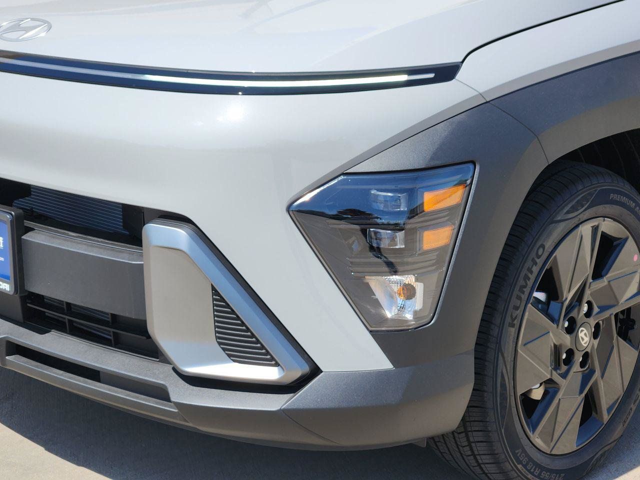 New 2027 Hyundai Kona SEL Sport FWD image 6