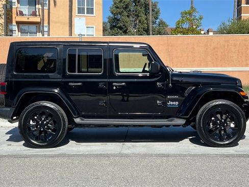 Used 2023 Jeep Wrangler Unlimited Sahara image 3