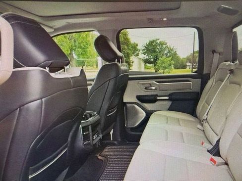 Used 2023 RAM 1500 Limited AWD/4WD image 9
