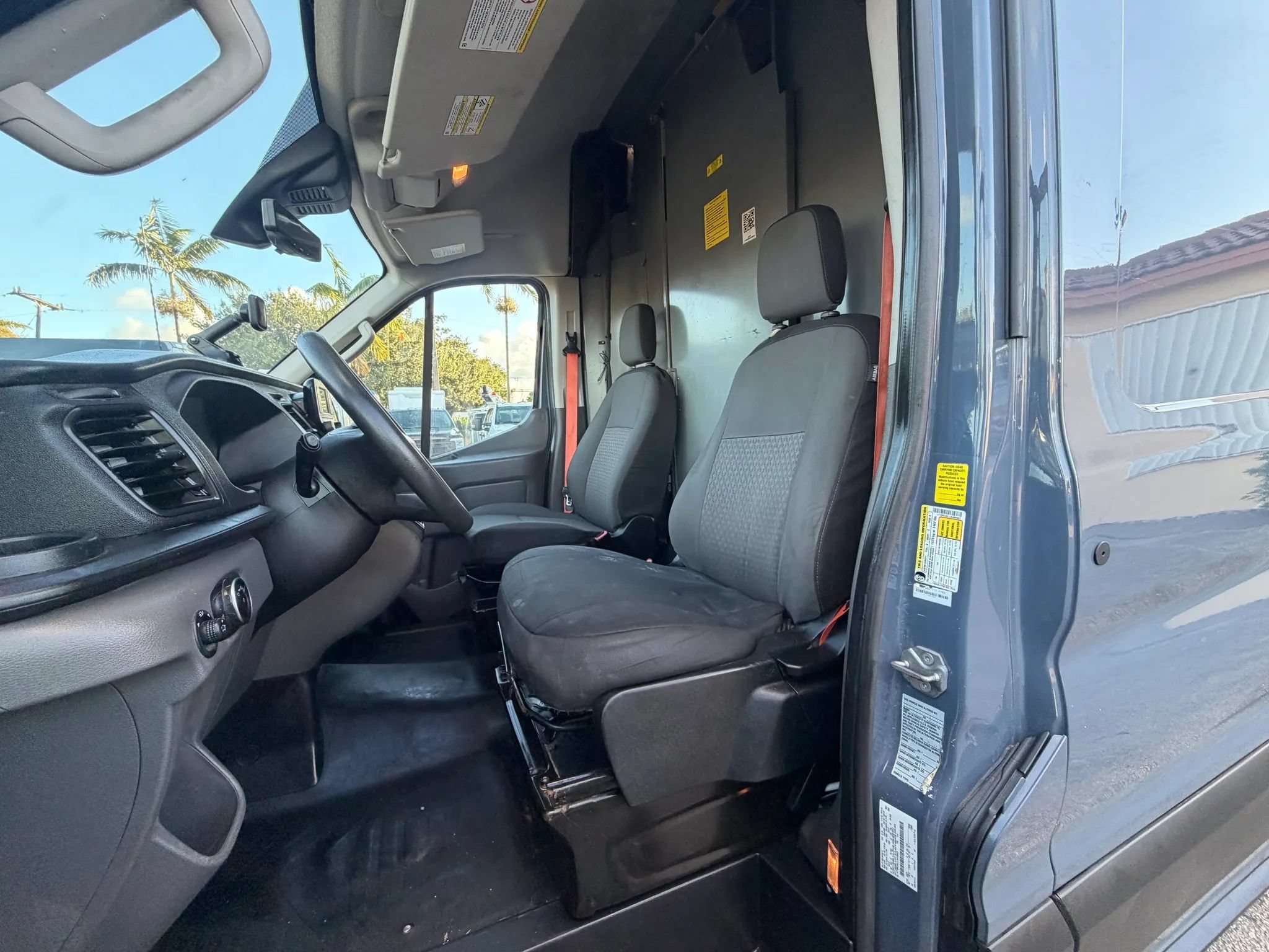 Used 2020 Ford Transit 250 148 High Roof Extended RWD image 13