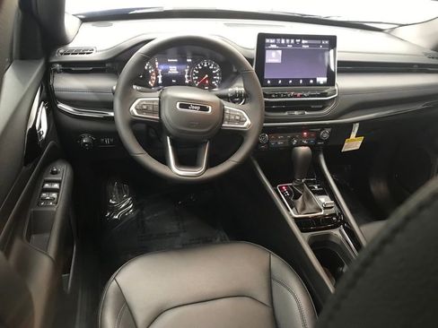 New 2026 Jeep Compass Limited image 33