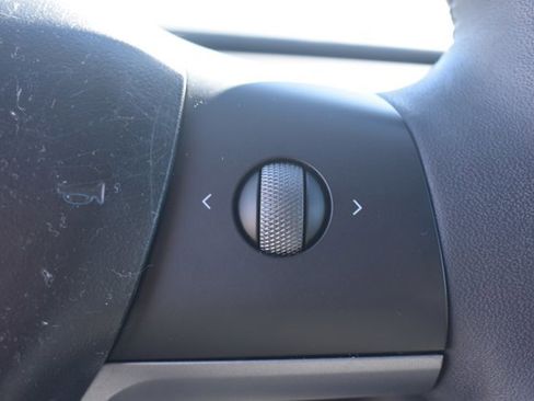 Used 2020 Tesla Model 3 image 19