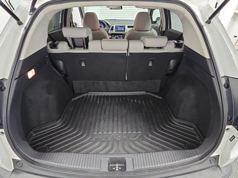 Used 2019 Honda HR-V EX image 33