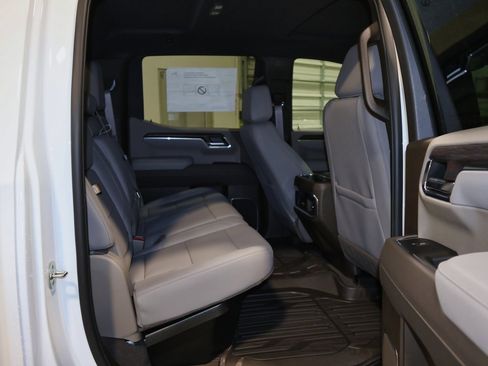 New 2026 GMC Sierra 1500 SLT w/ SLT Premium Plus Package image 27