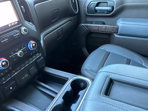 Used 2021 GMC Sierra 2500 Denali w/ Denali Ultimate Package AWD/4WD image 27