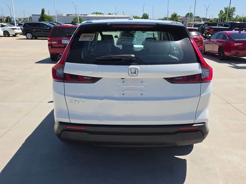 Certified 2023 Honda CR-V LX image 4